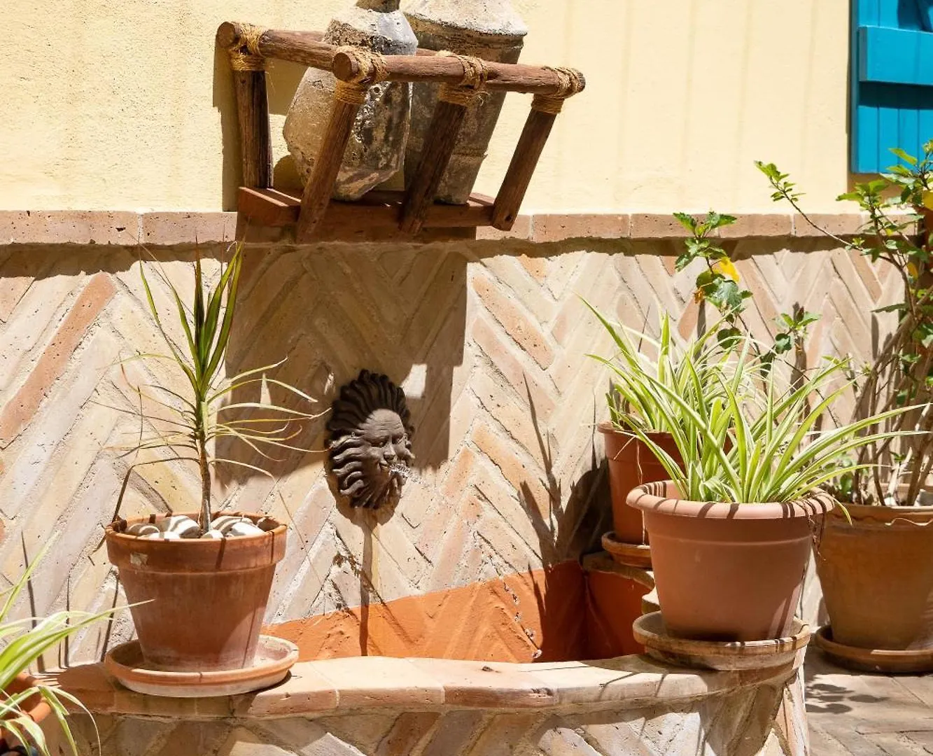 לינה וארוחת בוקר Sanlúcar de Barrameda La Casa 1832 Boutique